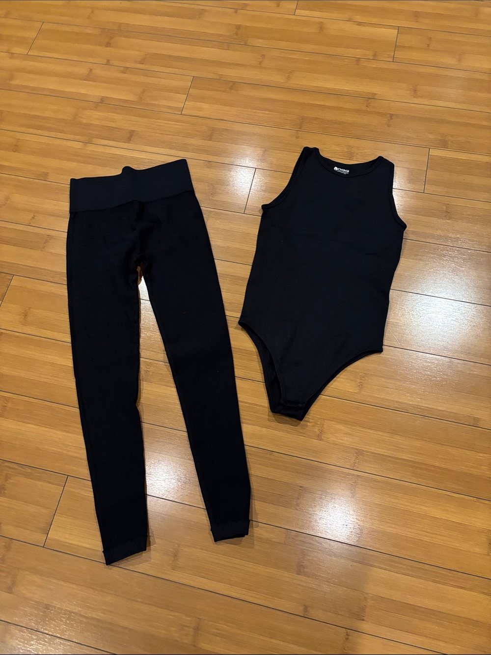 Ribbed High-Waist Black Leggings with Sleeveless Bodysuit Set